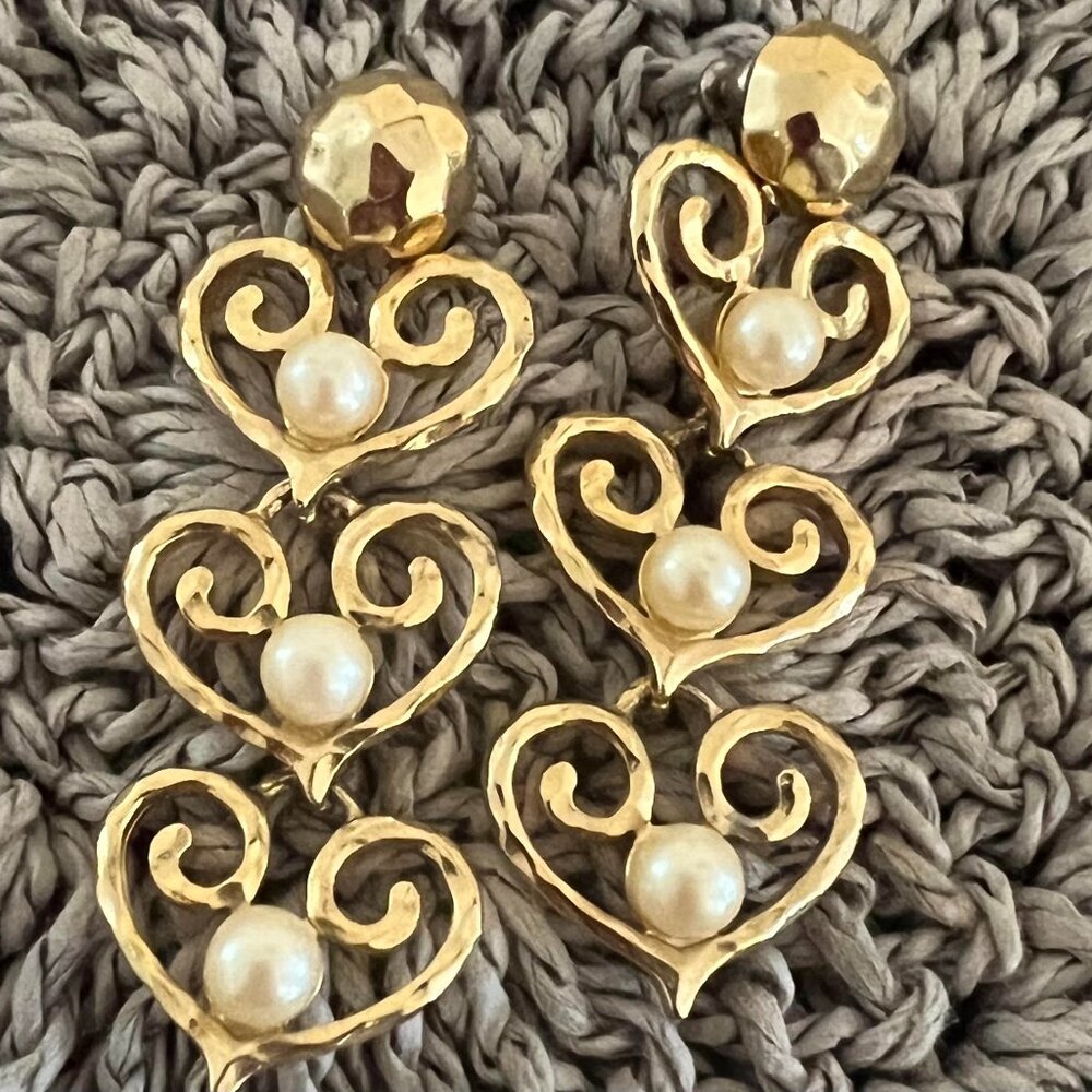 Gold Heart Earrings with Pearls